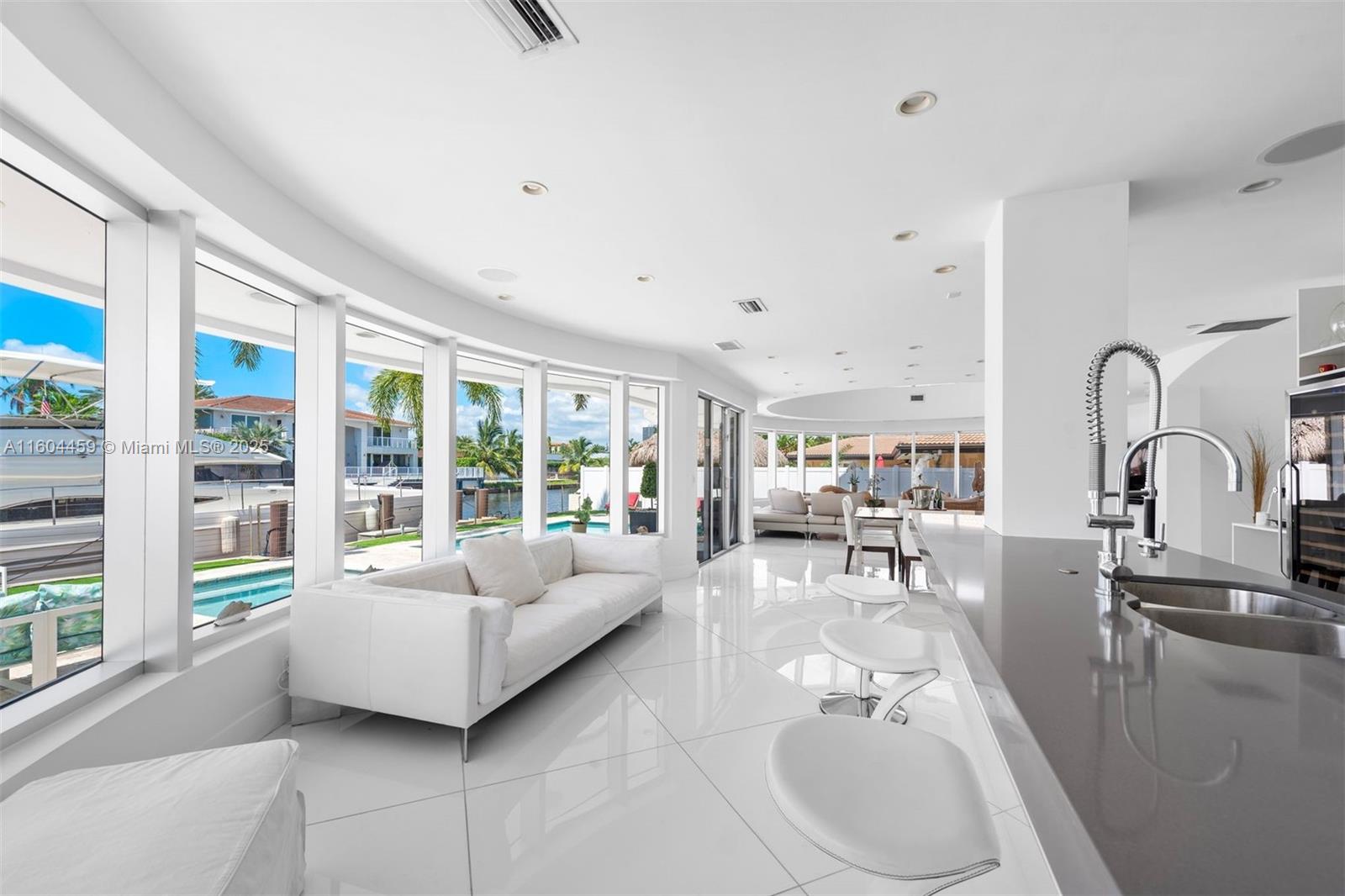EASTERN SHORES 1ST ADDN - Residential