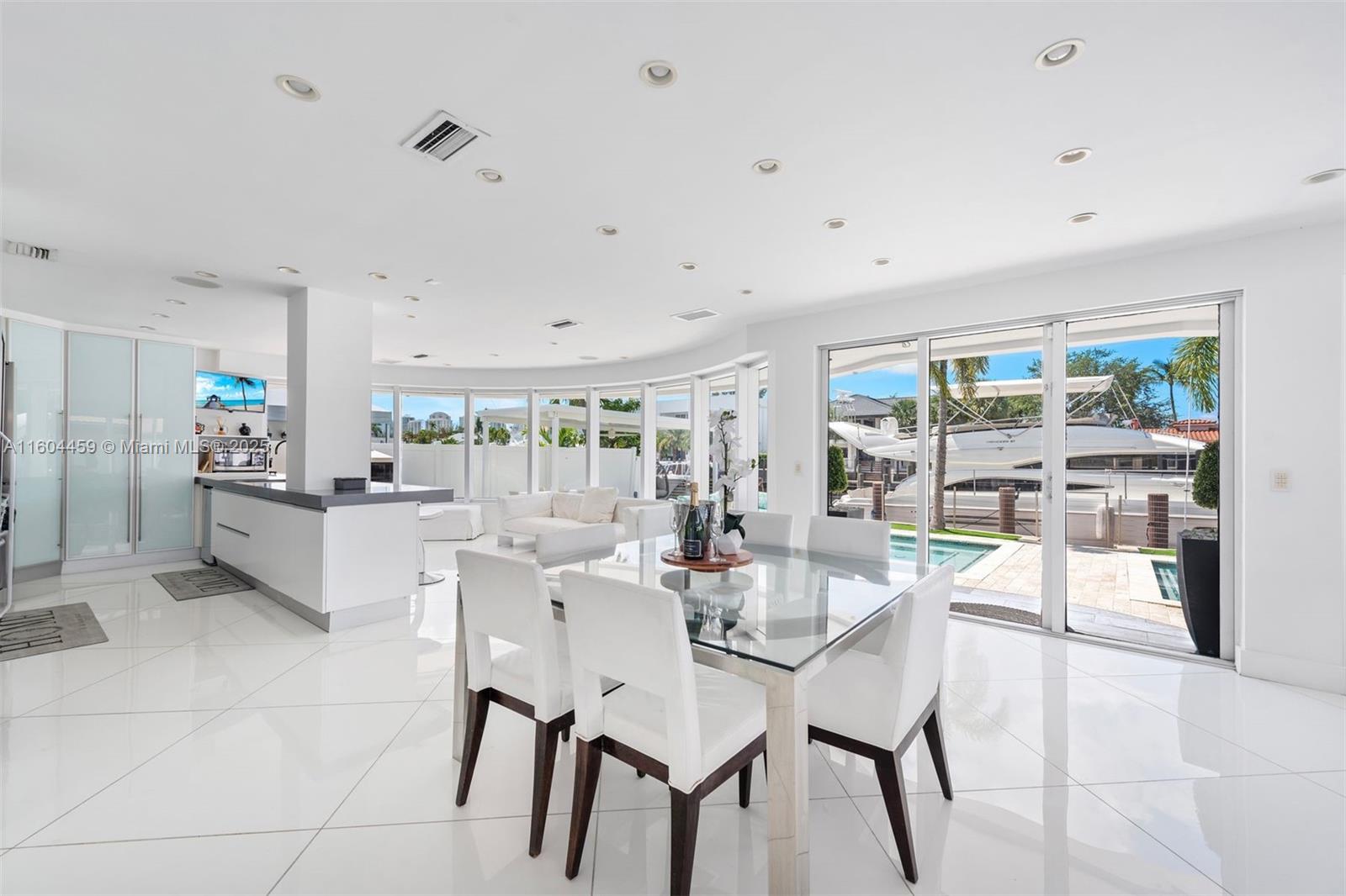 EASTERN SHORES 1ST ADDN - Residential