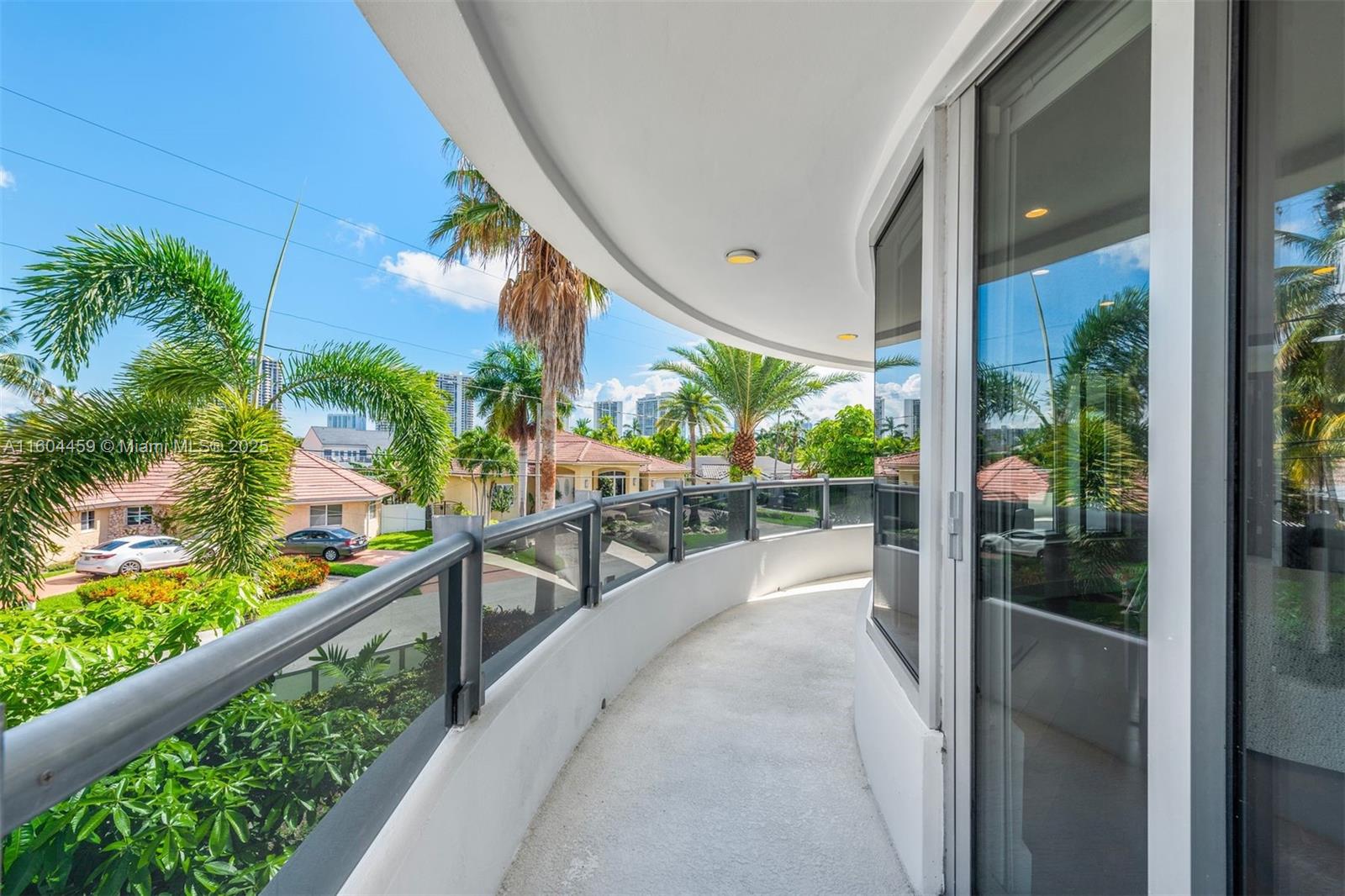 EASTERN SHORES 1ST ADDN - Residential