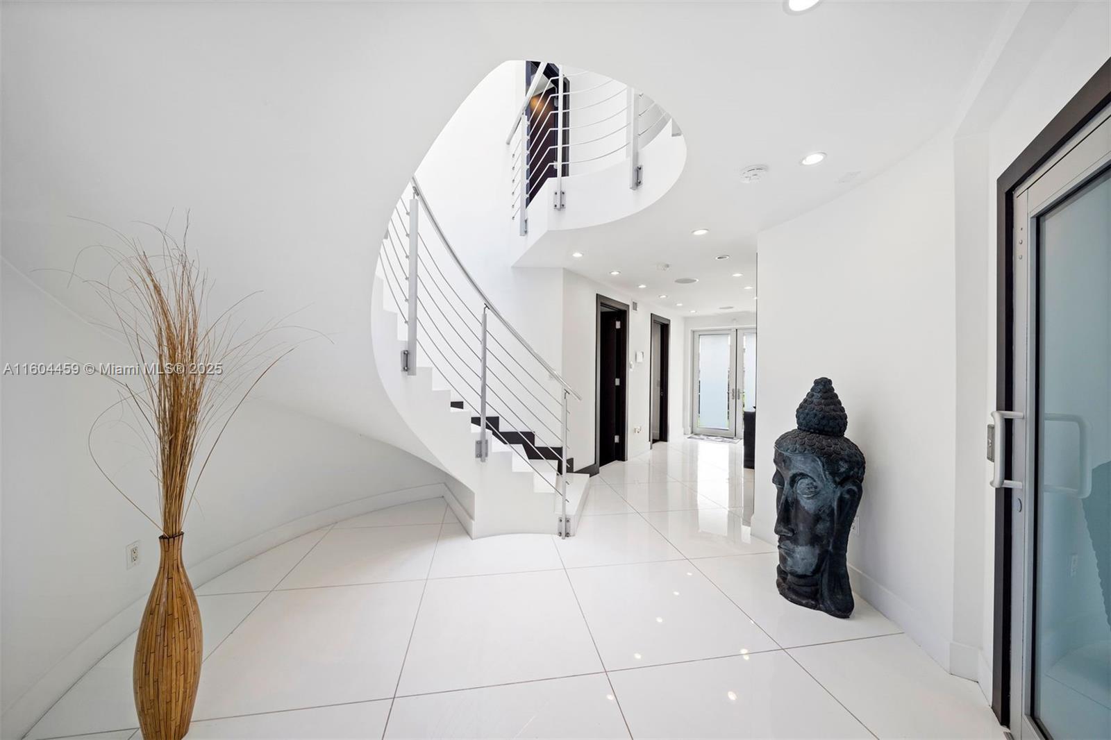 EASTERN SHORES 1ST ADDN - Residential