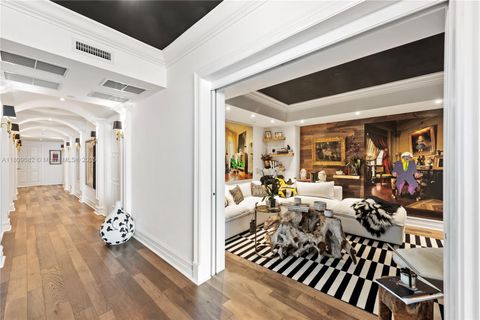 20201 E Country Club Dr 2005 Aventura FL 33180