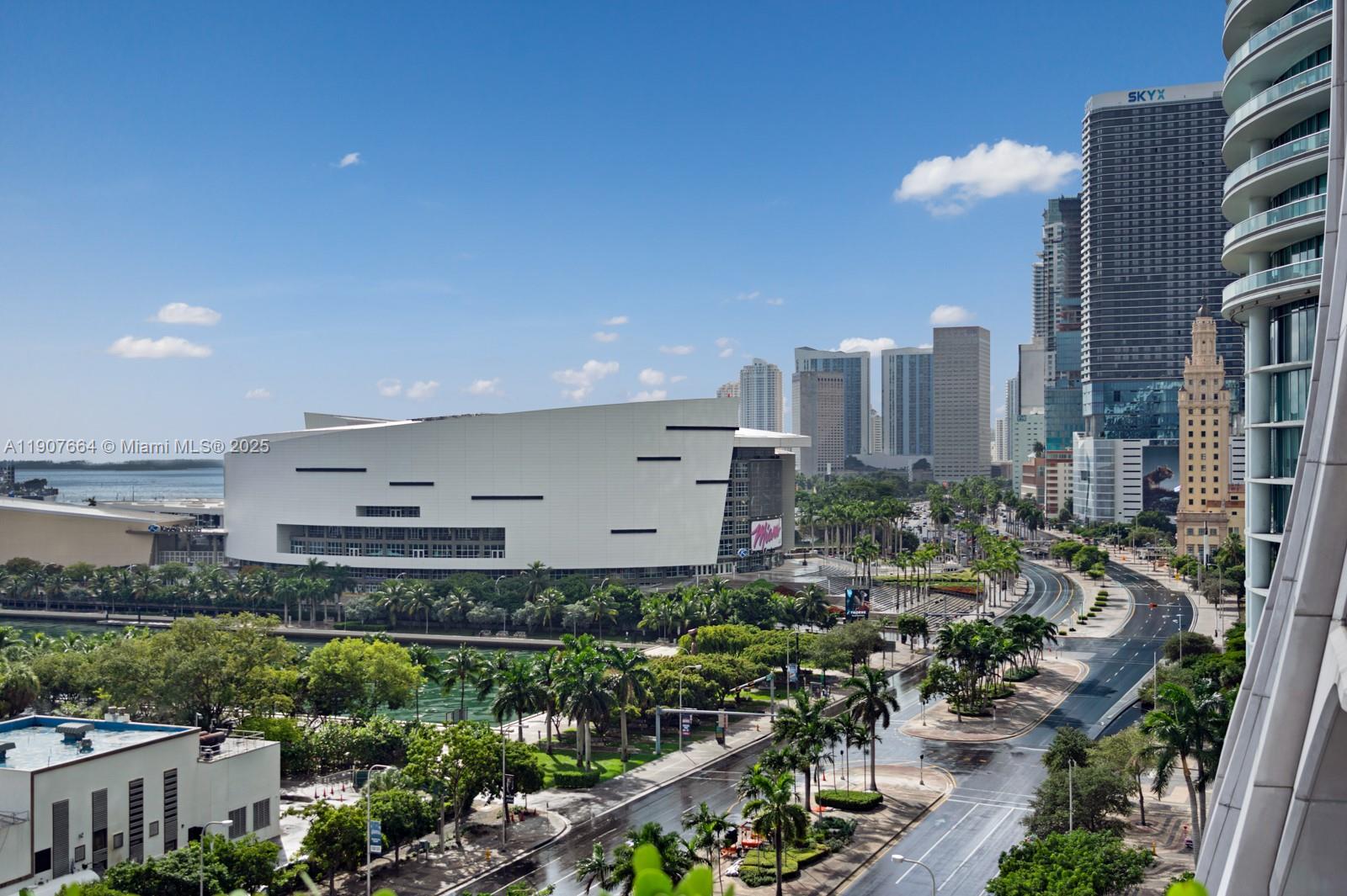 TEN MUSEUM PK RESIDENTIAL - Residential