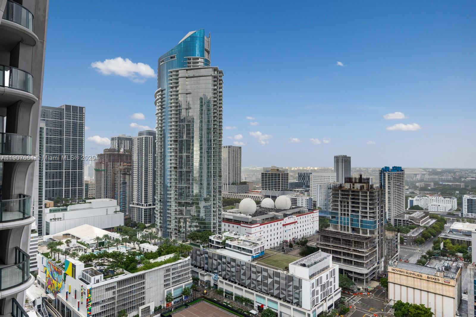 TEN MUSEUM PK RESIDENTIAL - Residential