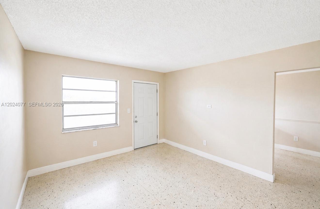 LEAH MANOR - Residential Lease