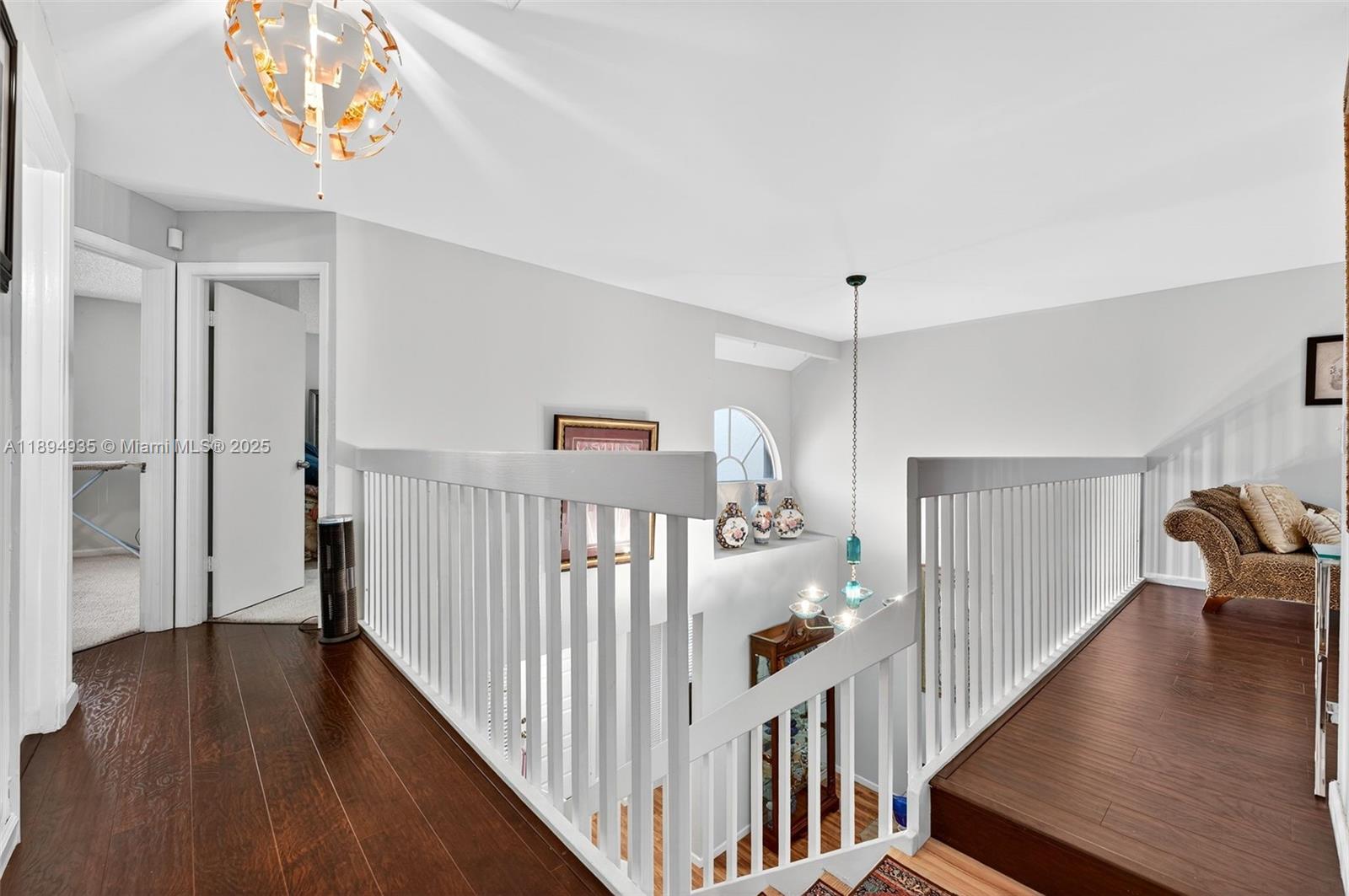 EAGLES NEST TOWNHOMES CON - Residential