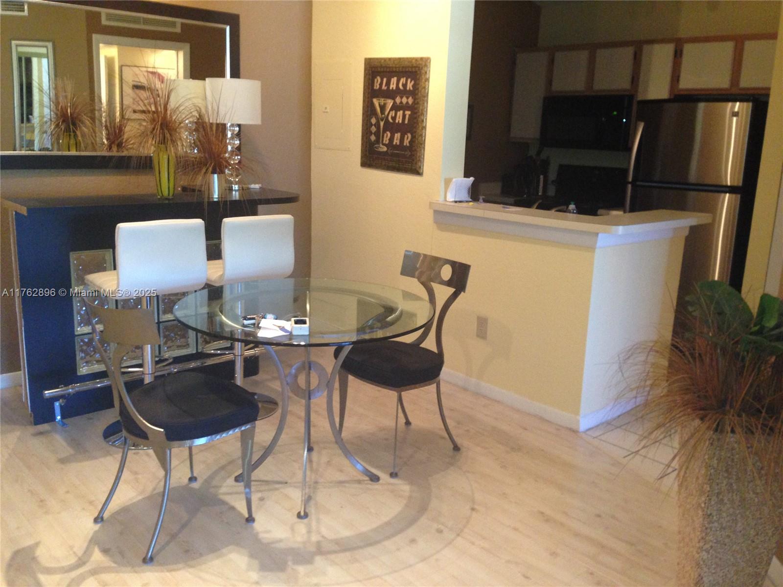 Property for Sale at 2880 N Oakland Forest Dr 313, Oakland Park, Miami-Dade County, Florida - Bedrooms: 1 
Bathrooms: 1  - $205,000