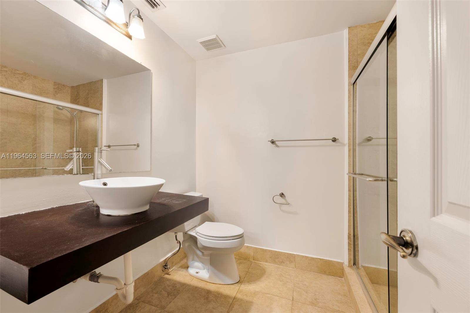 DORAL GREENS - Residential