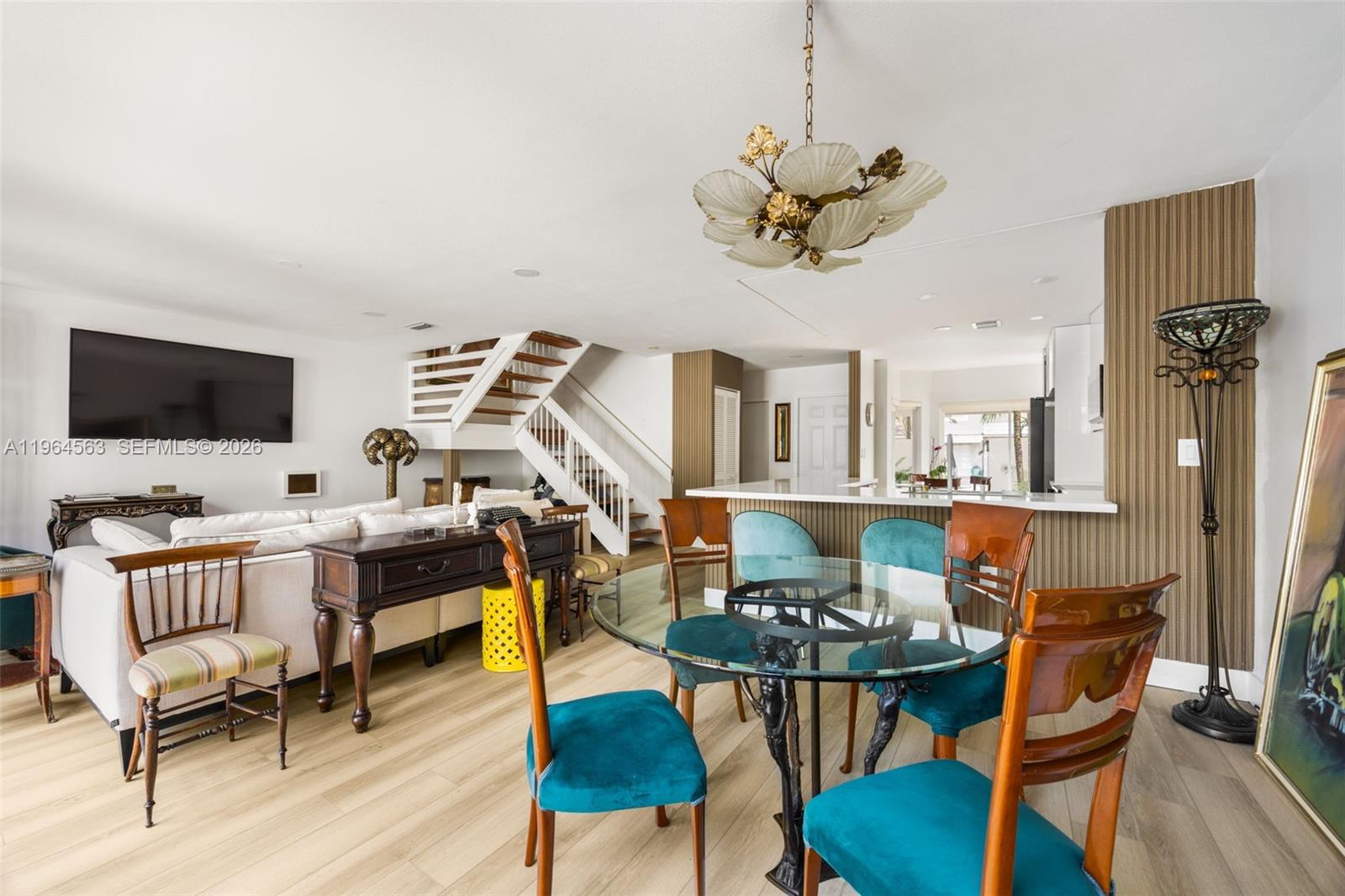 DORAL GREENS - Residential