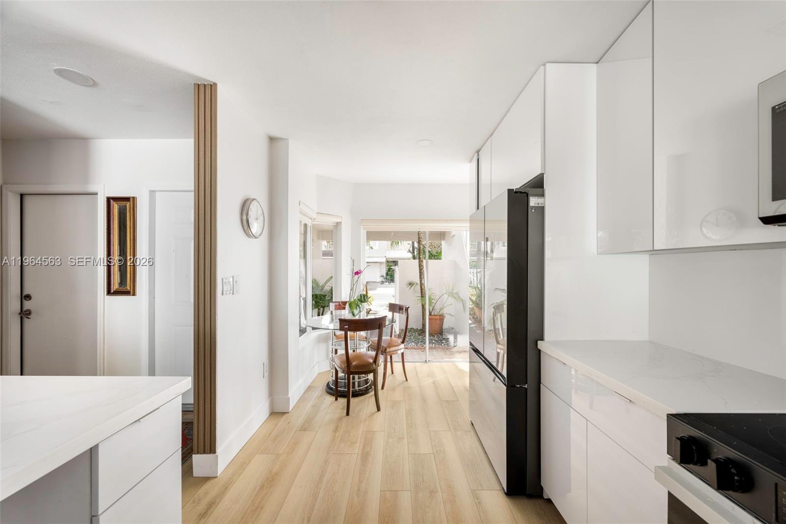 DORAL GREENS - Residential