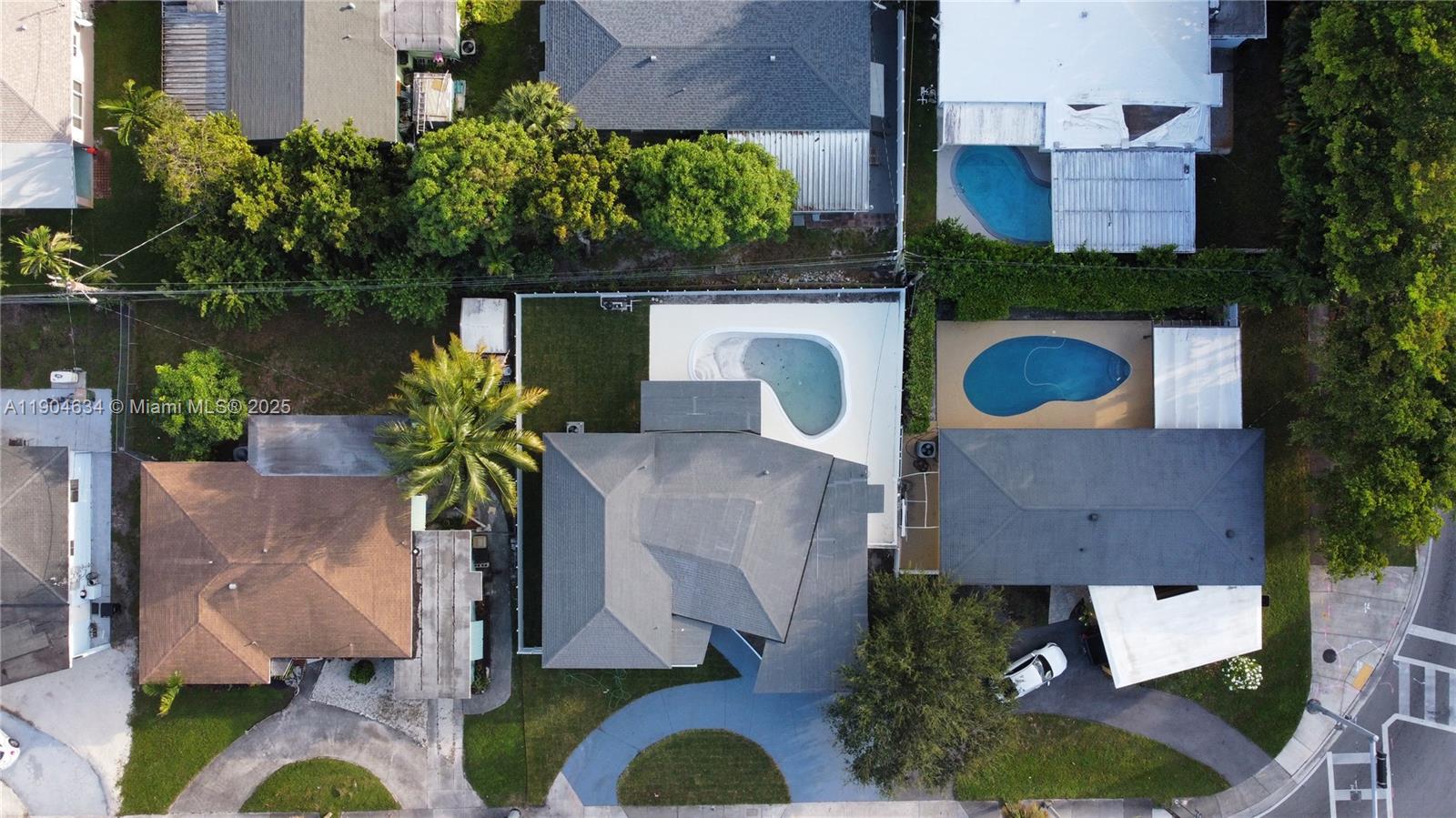 BREEZESWEPT ESTATES 2ND A - Residential