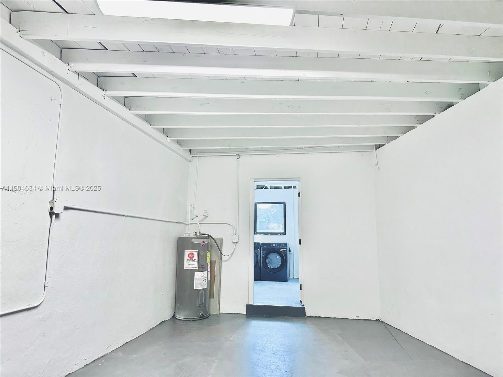 BREEZESWEPT ESTATES 2ND A - Residential