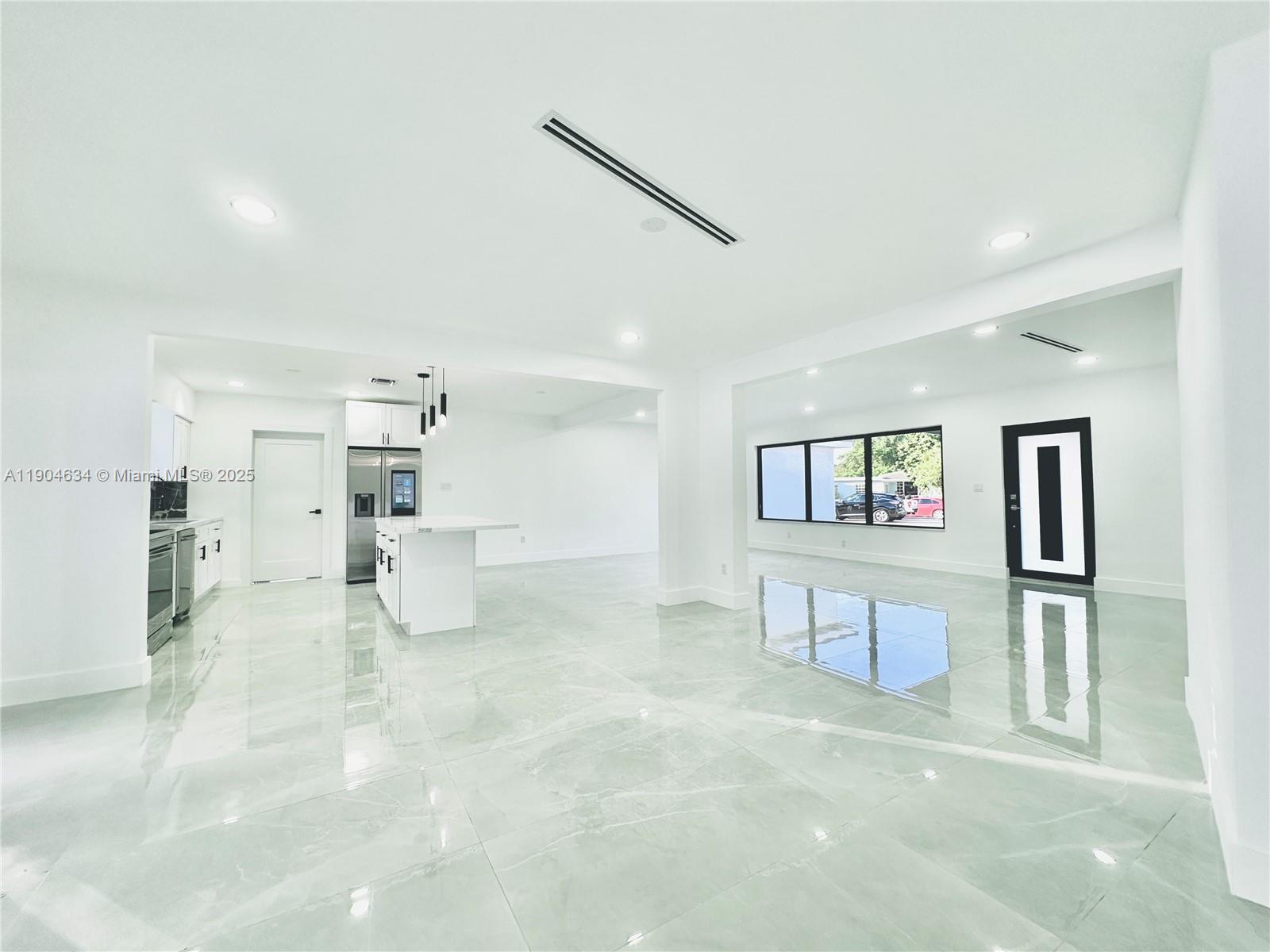 BREEZESWEPT ESTATES 2ND A - Residential