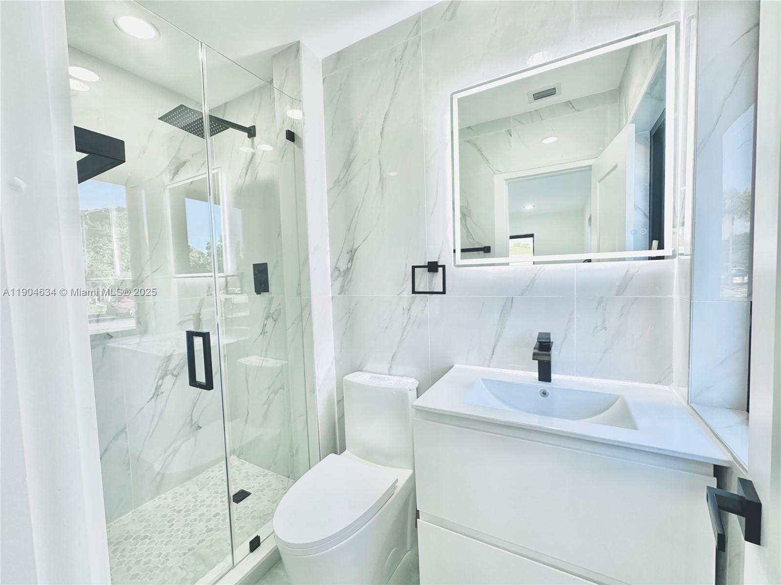 BREEZESWEPT ESTATES 2ND A - Residential