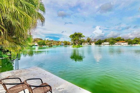 Tiny photo for 10450 NE 5th Ave, Miami Shores, FL 33138 (MLS # A11977054)