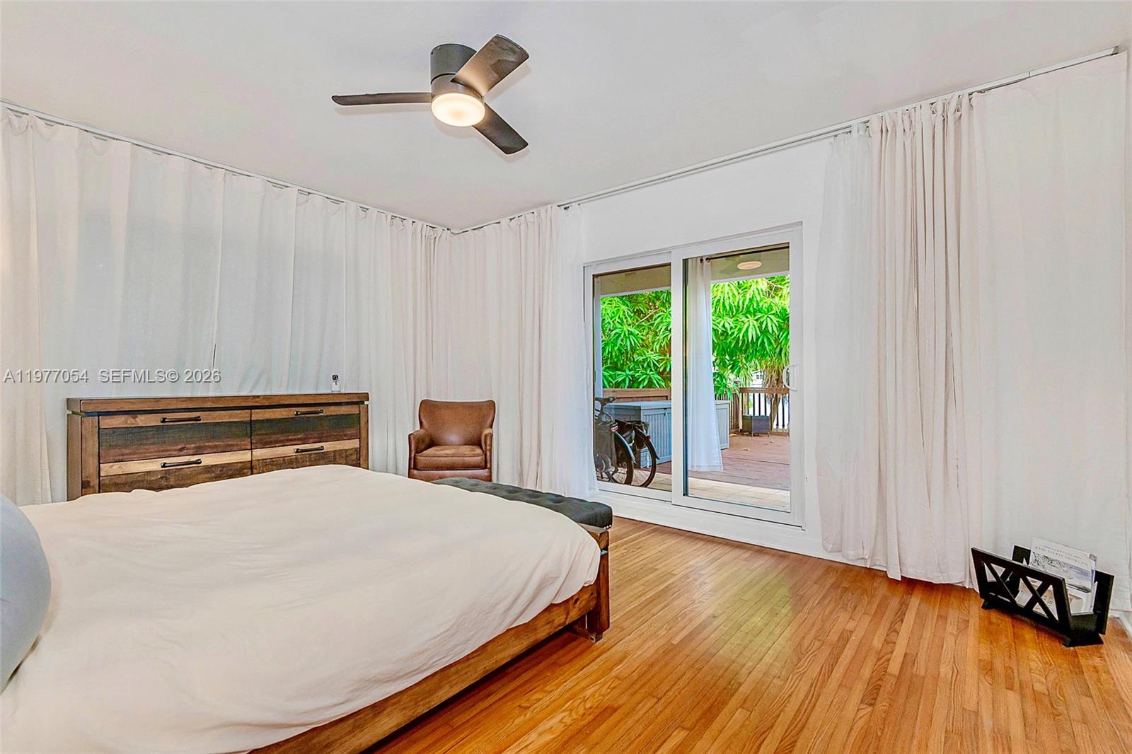 MIRROR LAKE SUB - Residential