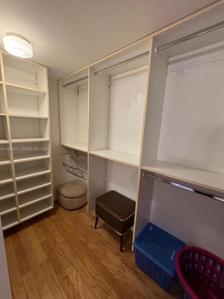 AVENTURA ELDORADO CONDO - Residential Lease