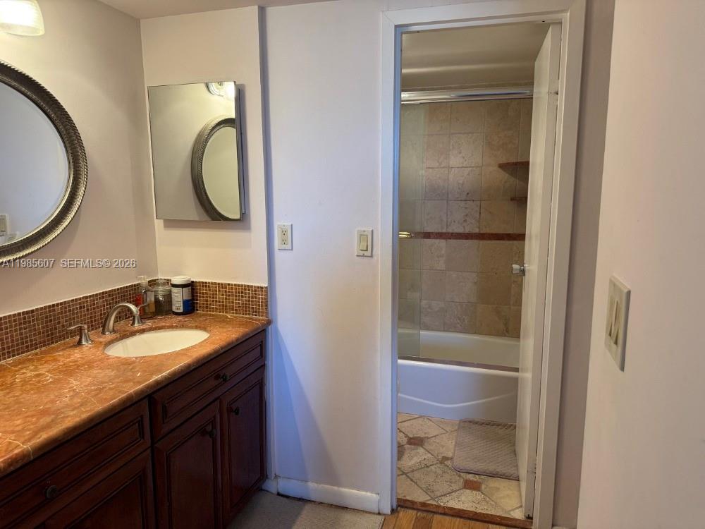 AVENTURA ELDORADO CONDO - Residential Lease