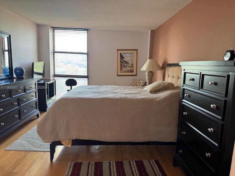 AVENTURA ELDORADO CONDO - Residential Lease