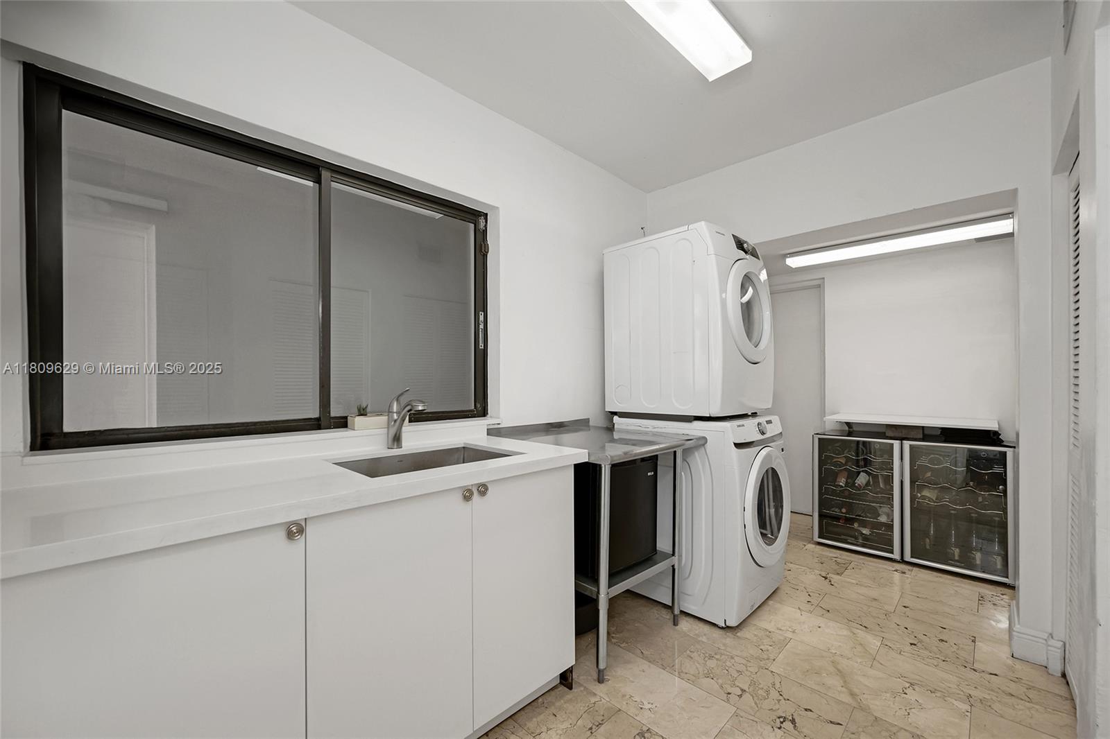 CAPE FLA SUB SEC 2 - Residential Lease