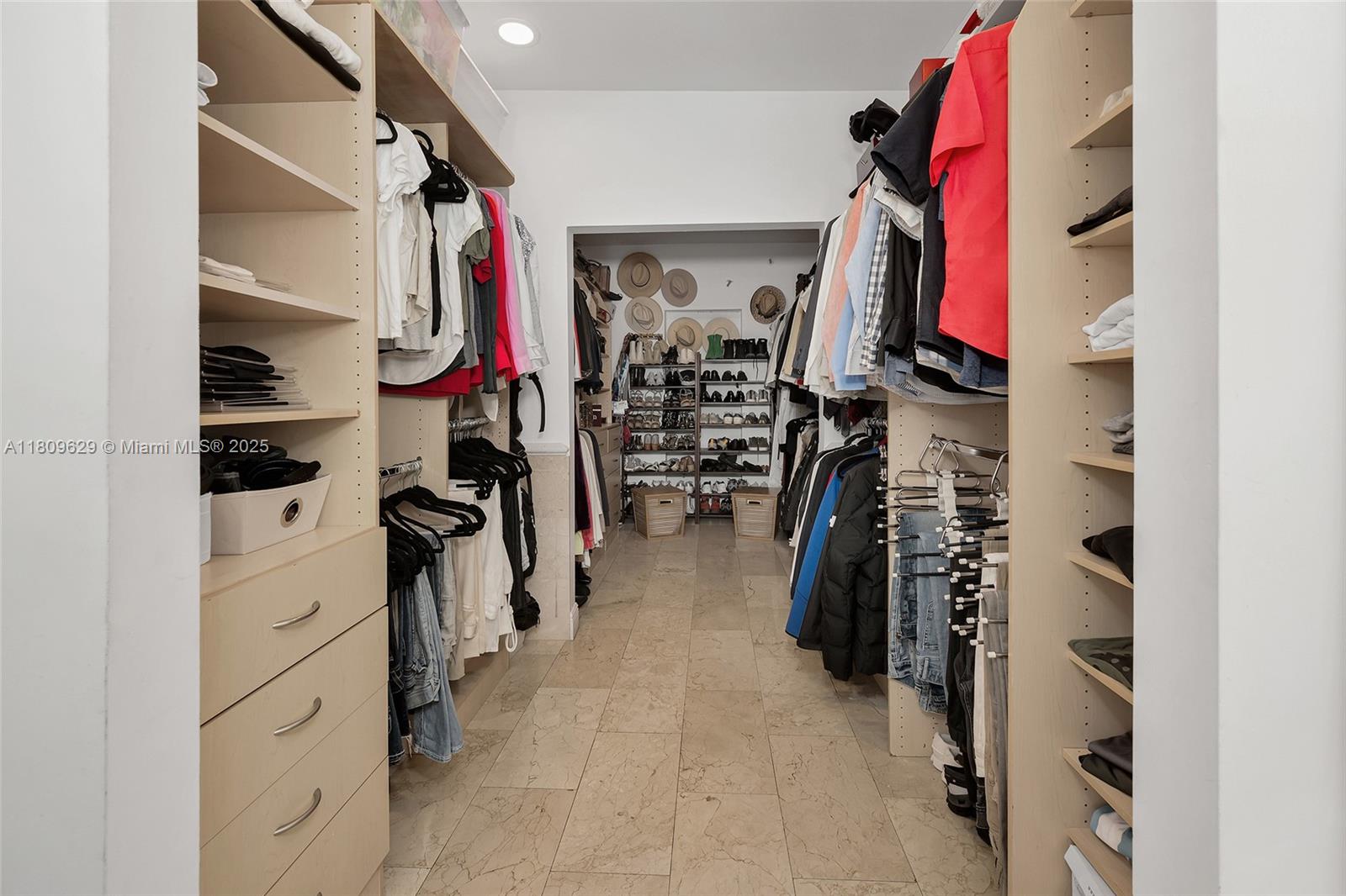 CAPE FLA SUB SEC 2 - Residential Lease