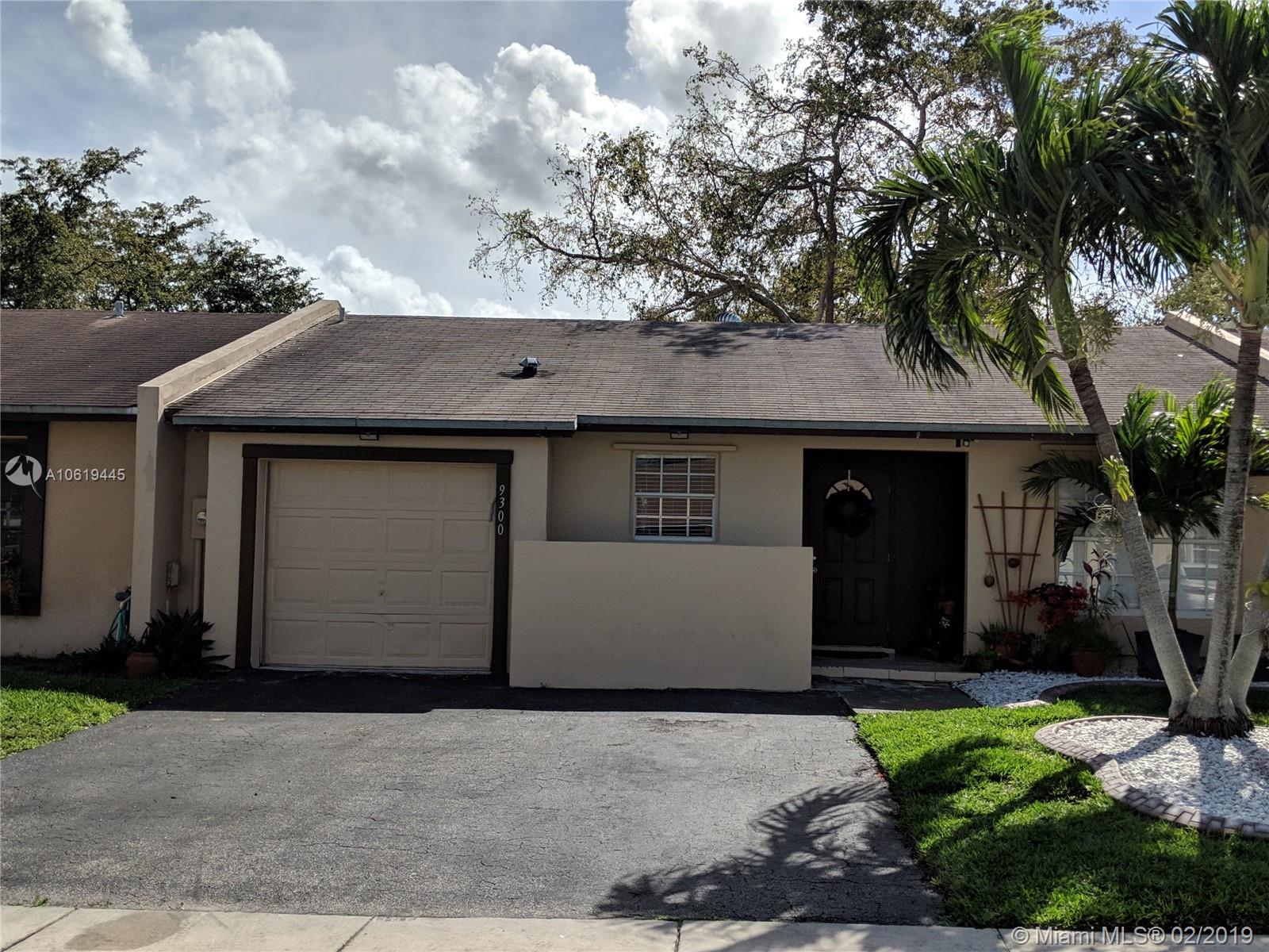 2 bedroom, 2 bath interior villa with one car garage plus room for 2 cars in driveway. Seller works in HVAC industry and has reworked all duct work installed a 2017 4.5 ton Rheem top of the line AC. Second bath has been tastefully remodeled. No carpet in the home, all tile. Wonderful canal view to the South. Home faces North. Features include GE stainless steel french door refrigerator, stainless dishwasher counter-top microwave stays, newer Samsung washer, also dryer in garage. Home is legally a SFH, seller accepting FHA offers.