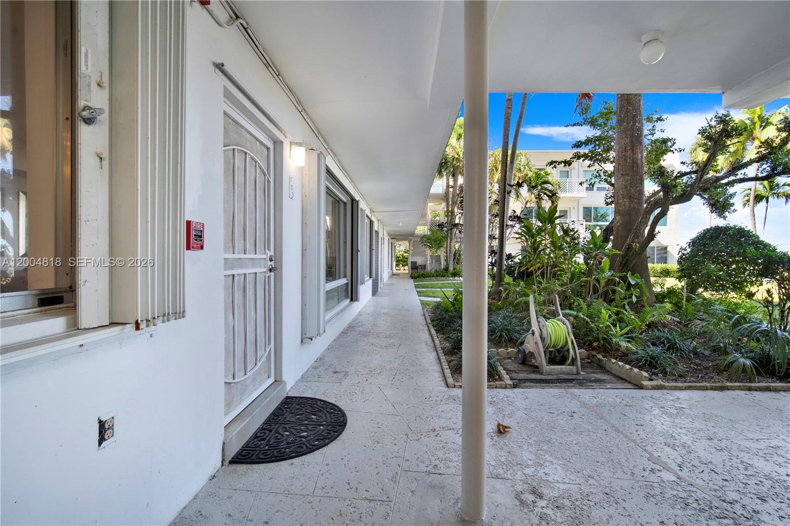 HARBOR ISLAND - Residential Lease