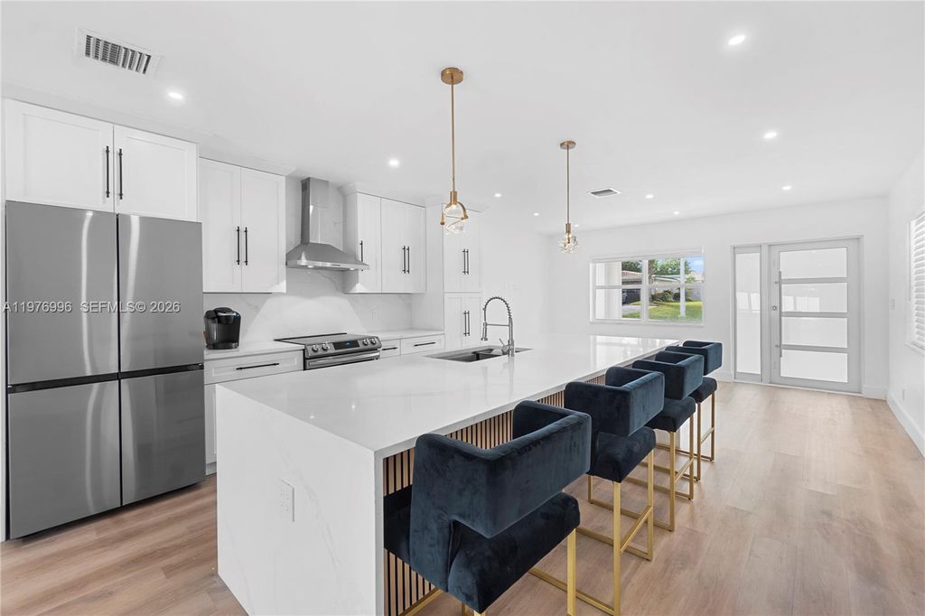 Photo of 461 SW 1st St #461, Boca Raton, FL 33432 (MLS # A11976996)