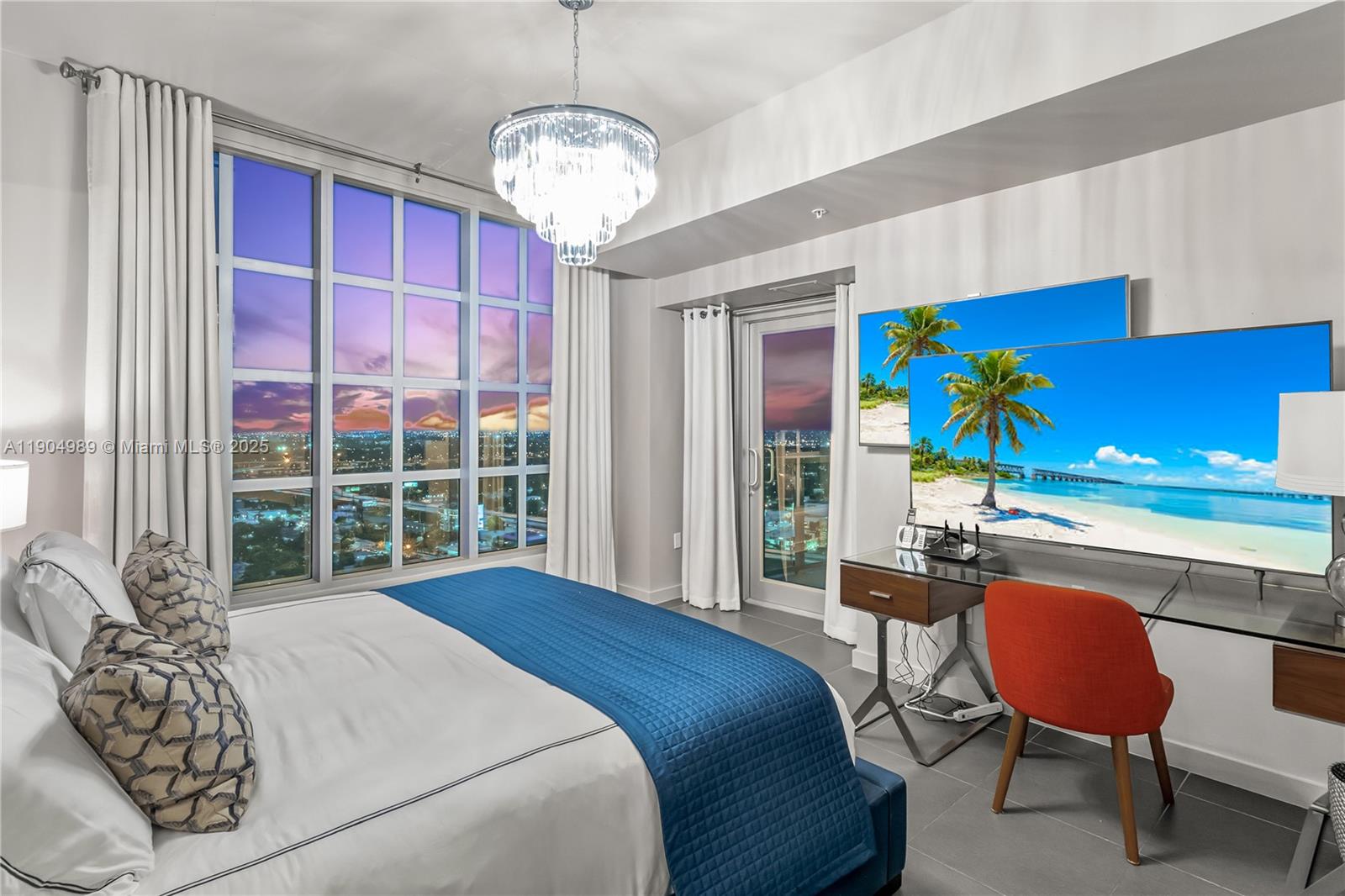 FOUR MIDTOWN MIAMI CONDO - Residential