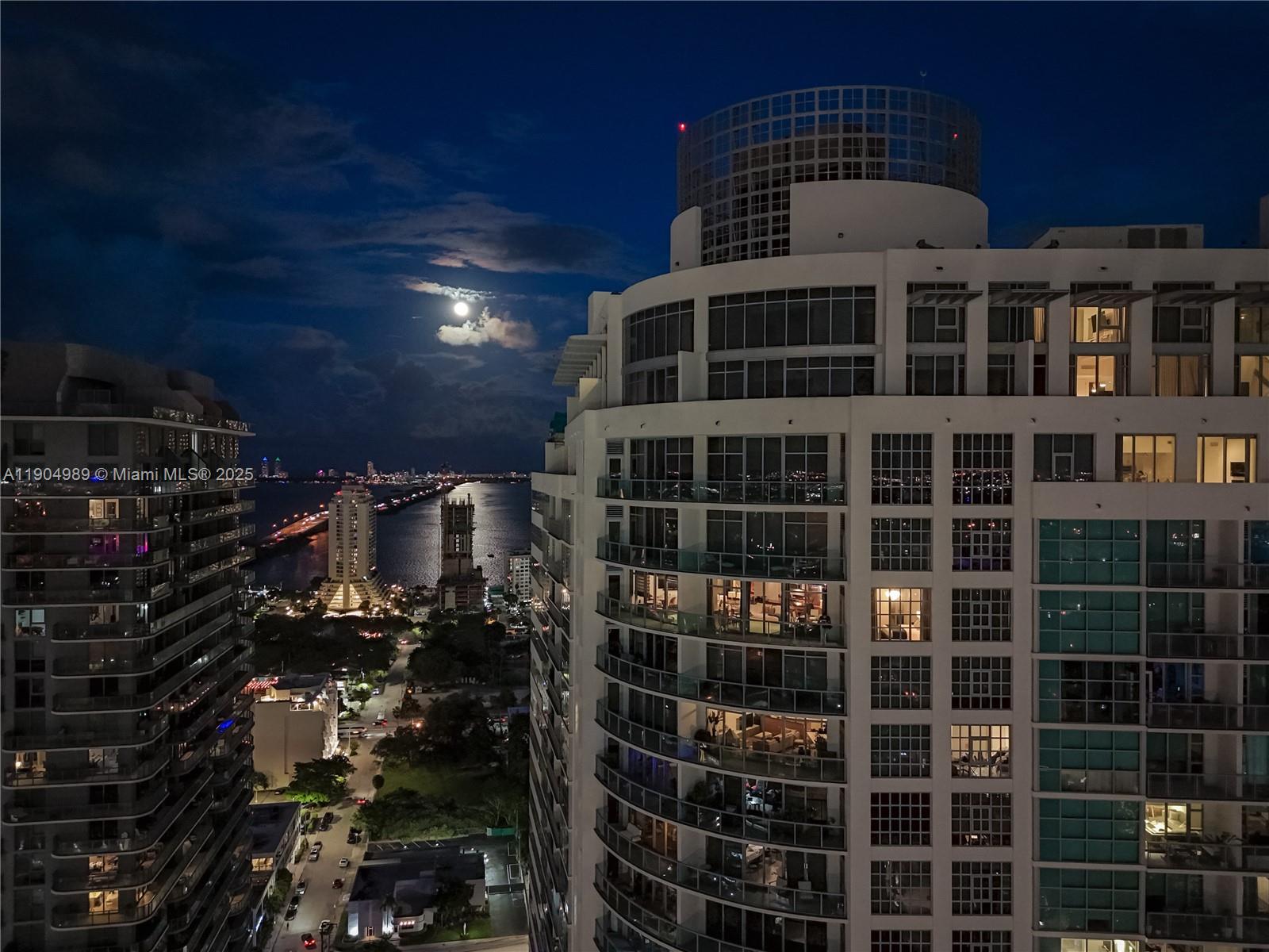 FOUR MIDTOWN MIAMI CONDO - Residential