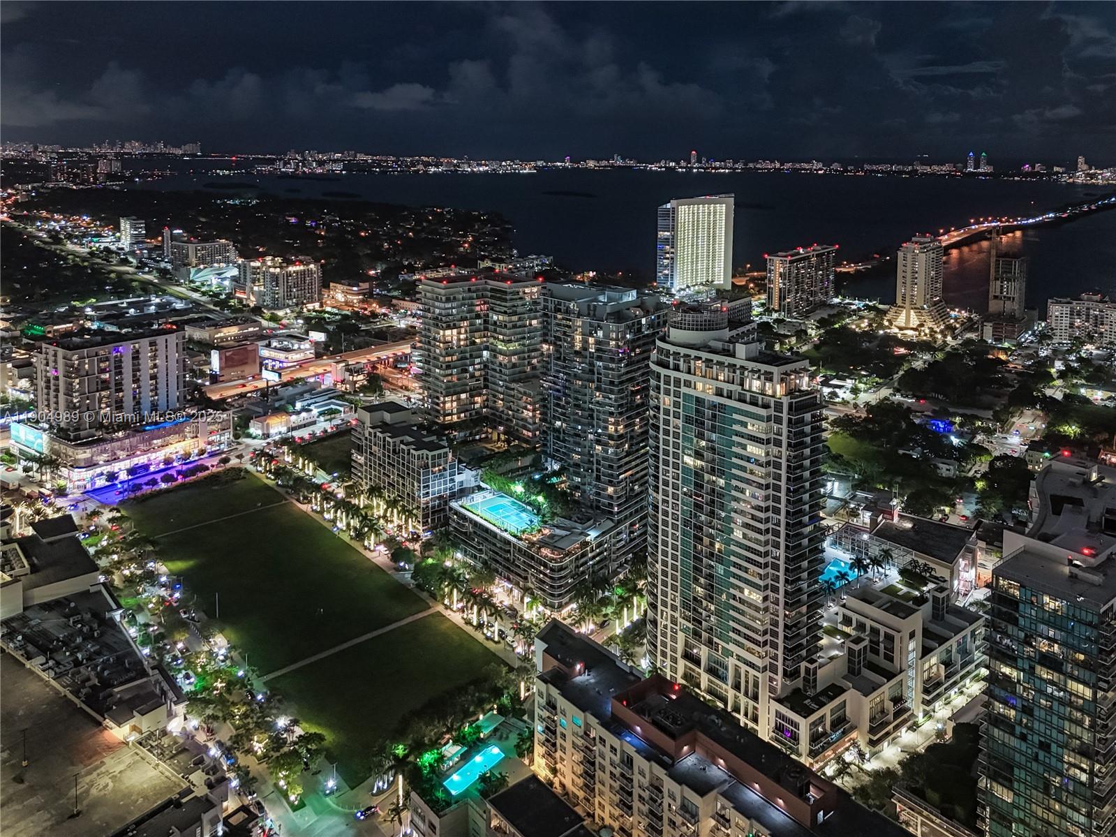 FOUR MIDTOWN MIAMI CONDO - Residential