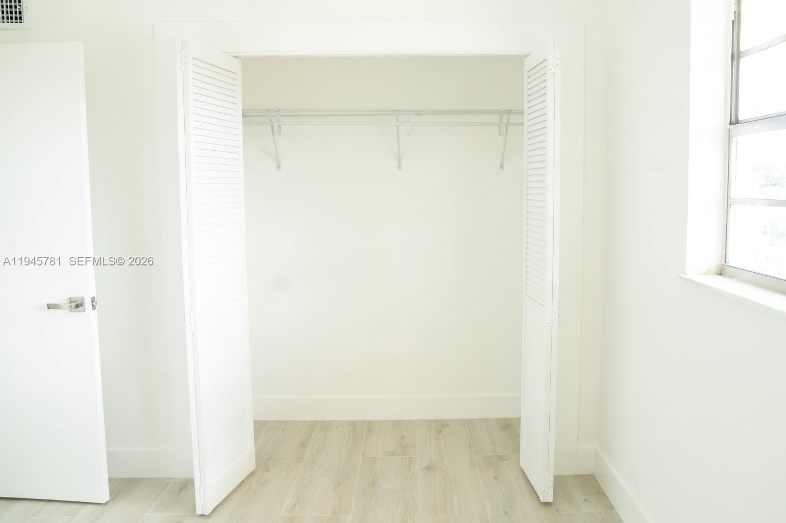 PARKSIDE TOWERS CONDO - Residential