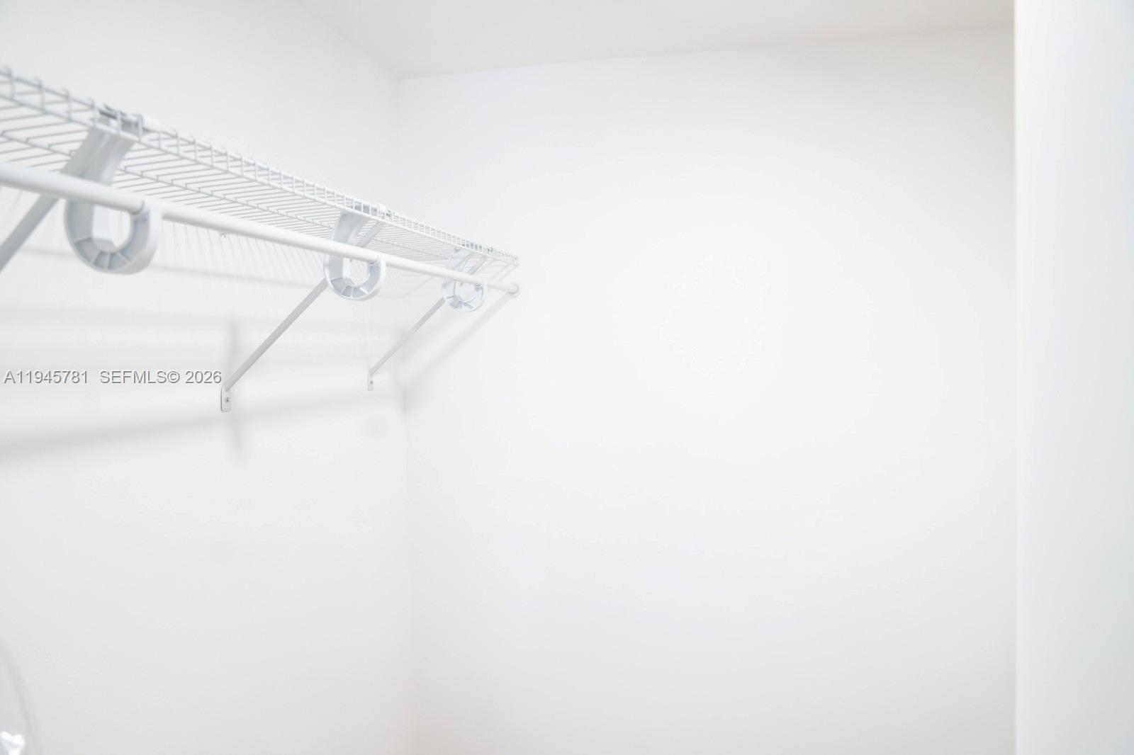 PARKSIDE TOWERS CONDO - Residential