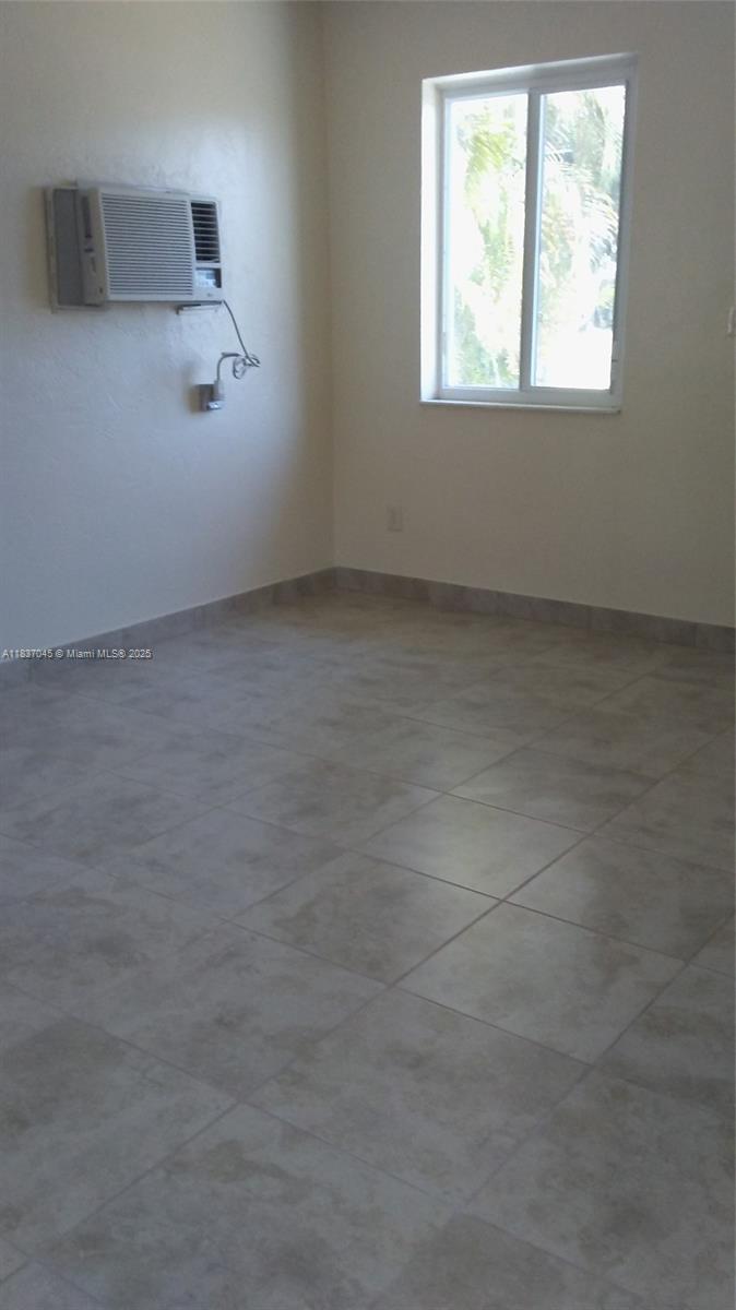 ARCH CREEK HIGHLANDS - Residential Lease
