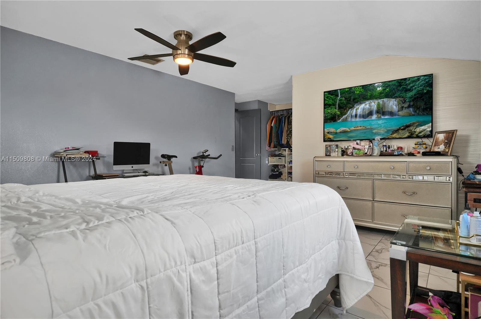 HIBISCUS PARK - Residential