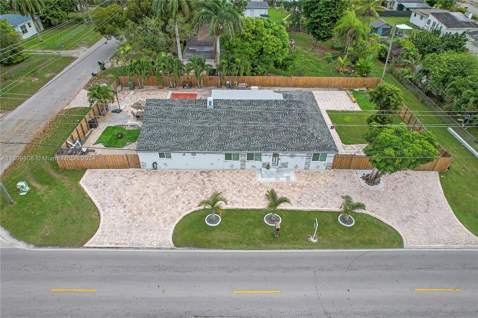 HIBISCUS PARK - Residential