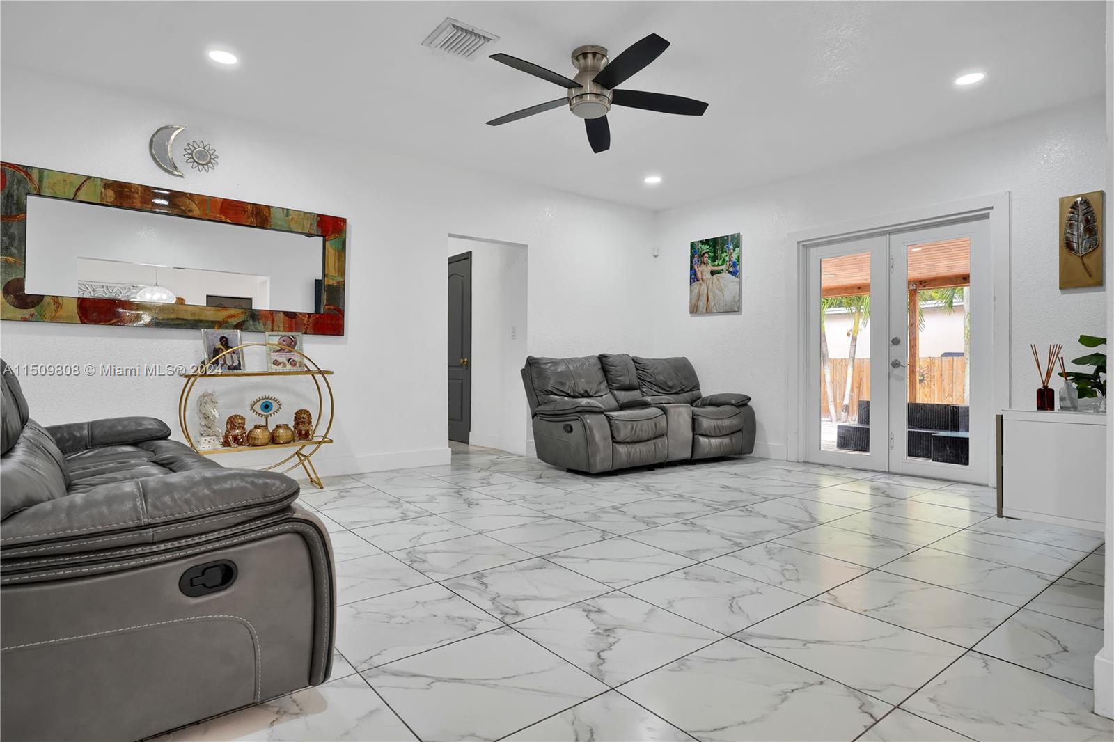 HIBISCUS PARK - Residential