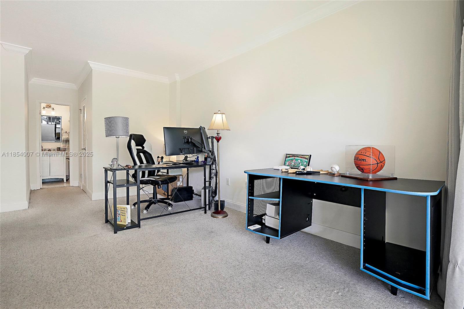 THE SHORES CONDO - Residential