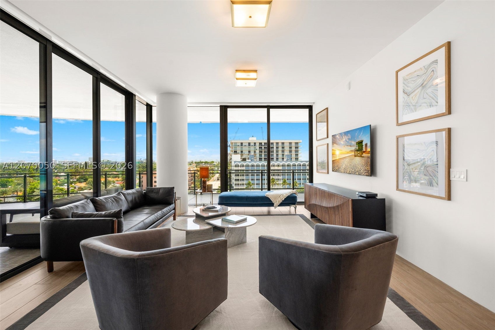 8701 Collins Ave 705