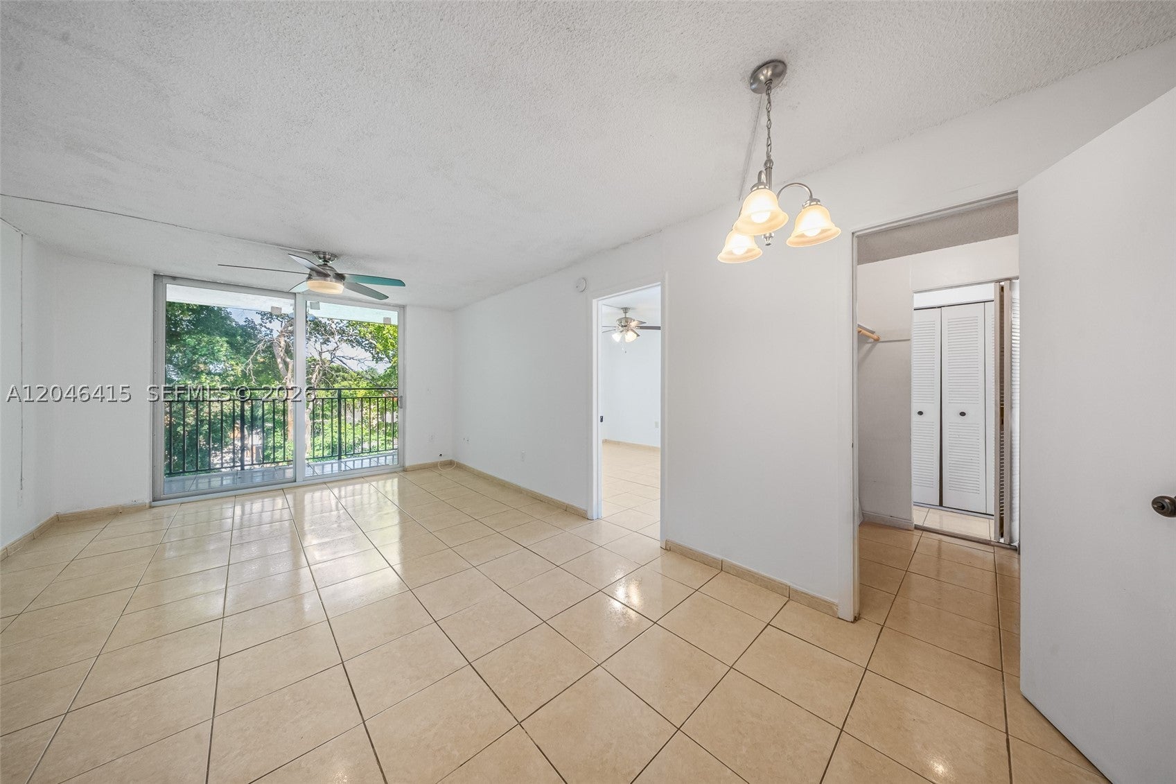 14155 SW 87th St 404E, Miami FL 33183