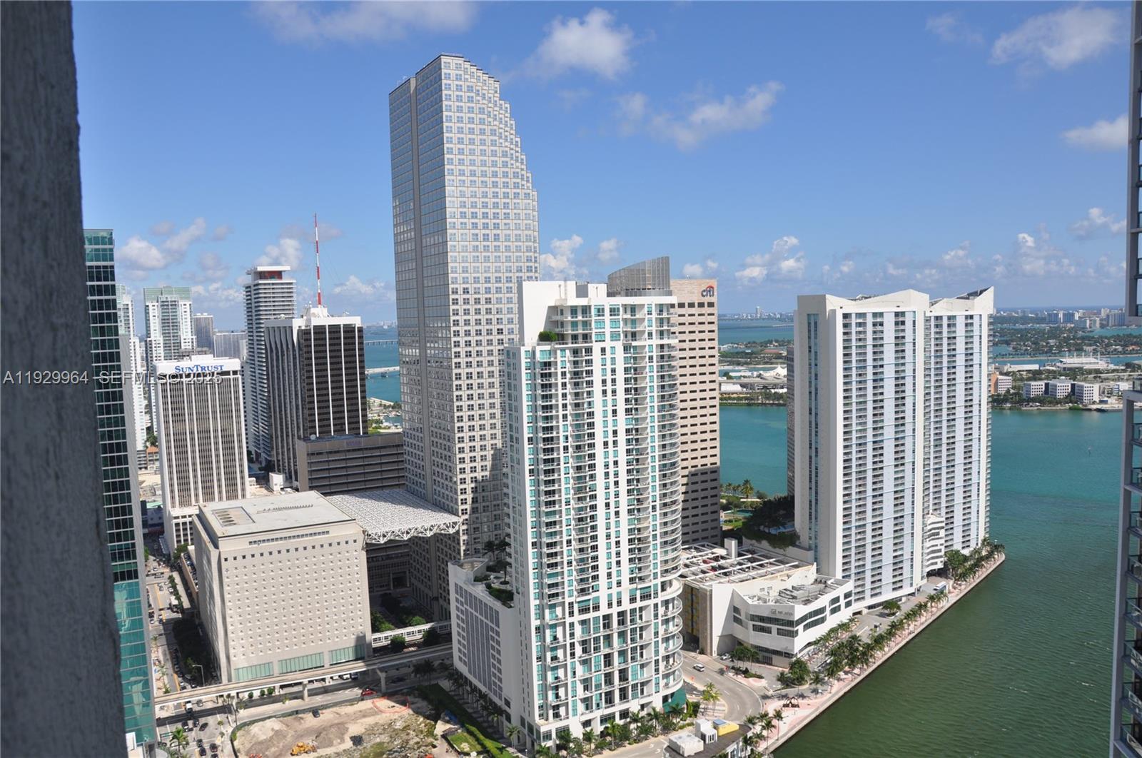 ICONBRICKELL CONDO NO 1 - Residential Lease