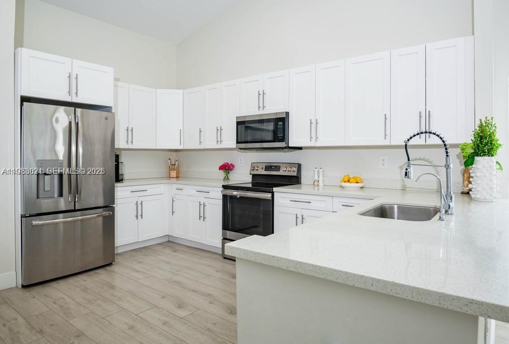 GRAHAM WEST - Residential Lease