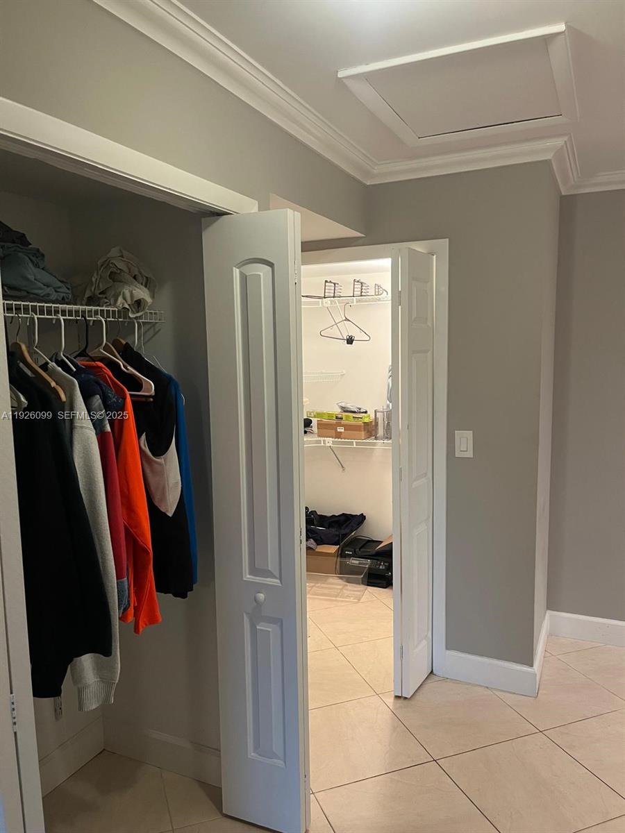 VILLAS OF BONAVENTURE AT - Residential Lease