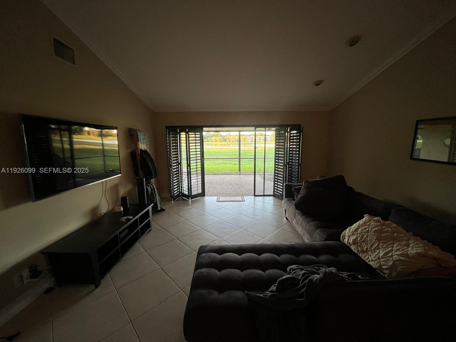 VILLAS OF BONAVENTURE AT - Residential Lease