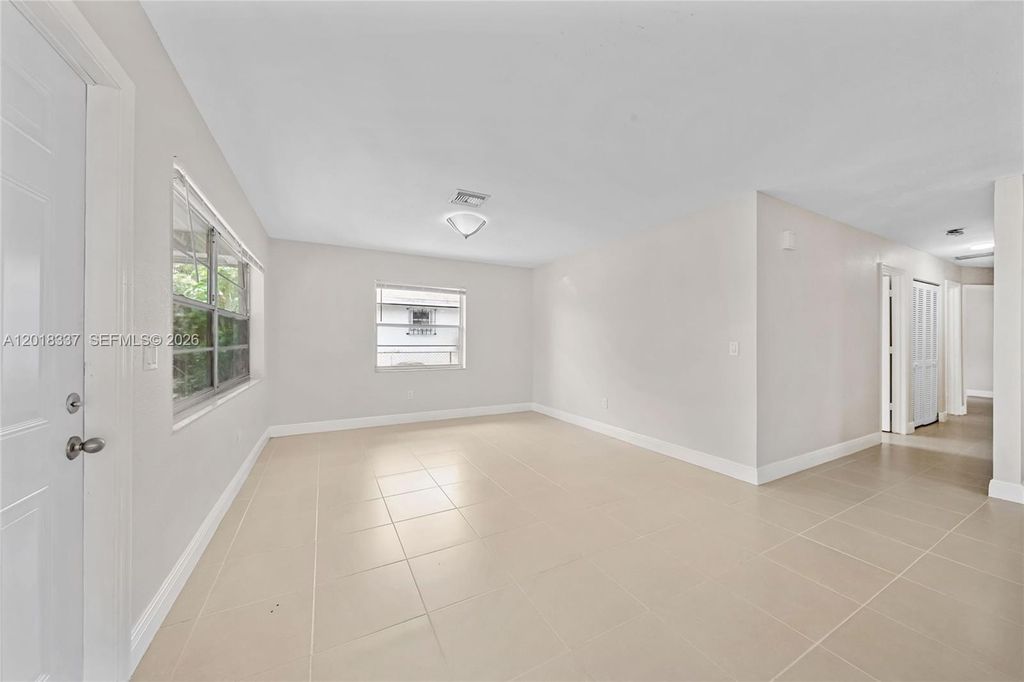 Photo of 429 Avenida Hermosa, West Palm Beach, FL 33405 (MLS # A12018337)