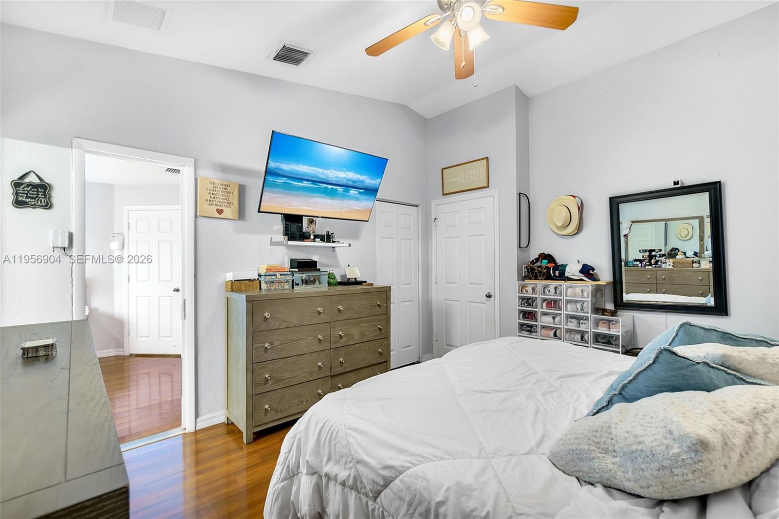 SILVER FALLS - Residential