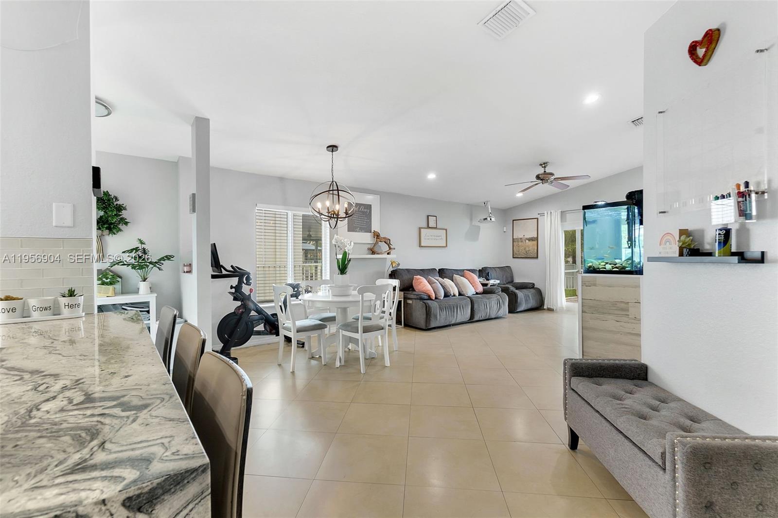 SILVER FALLS - Residential