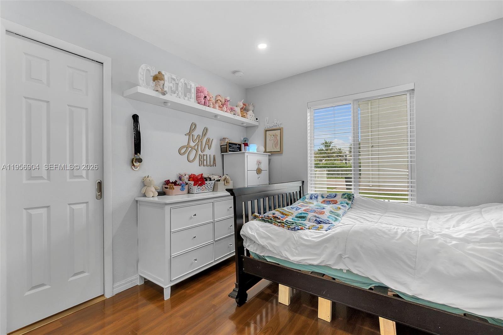 SILVER FALLS - Residential