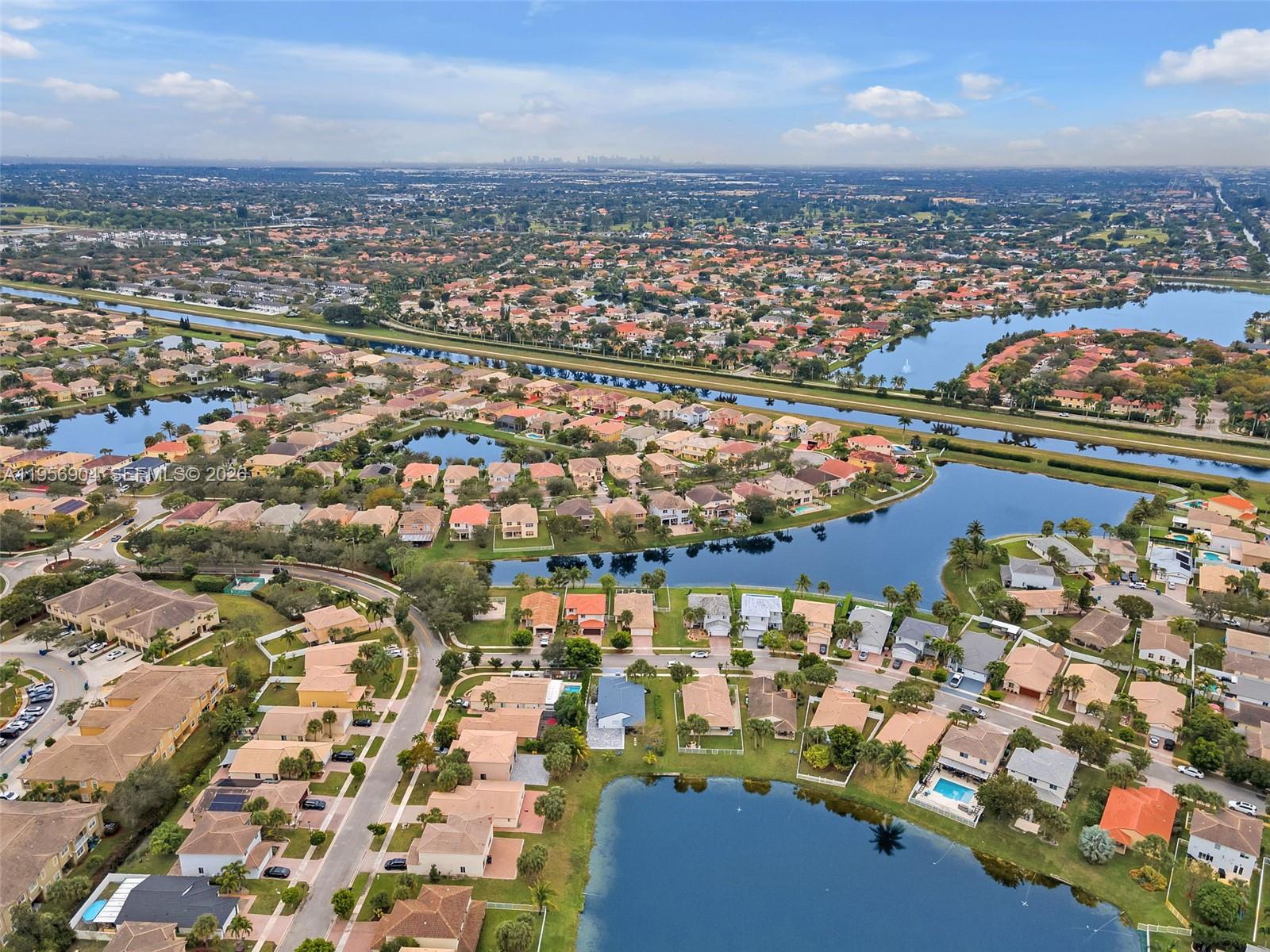 SILVER FALLS - Residential