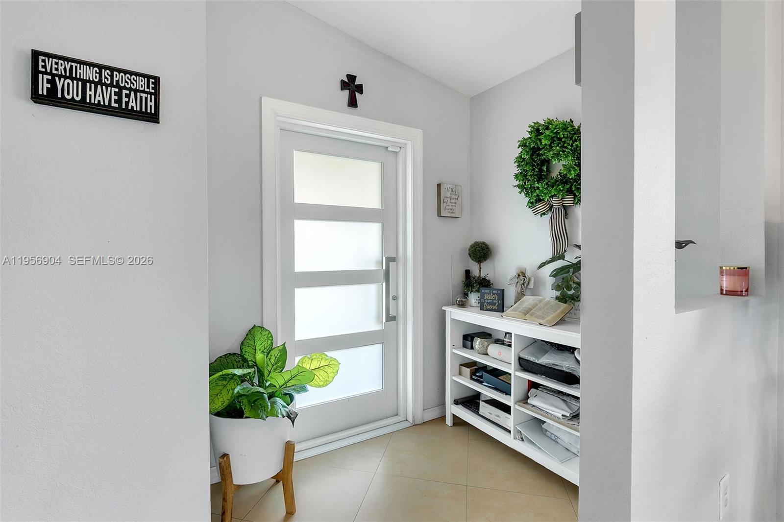 SILVER FALLS - Residential