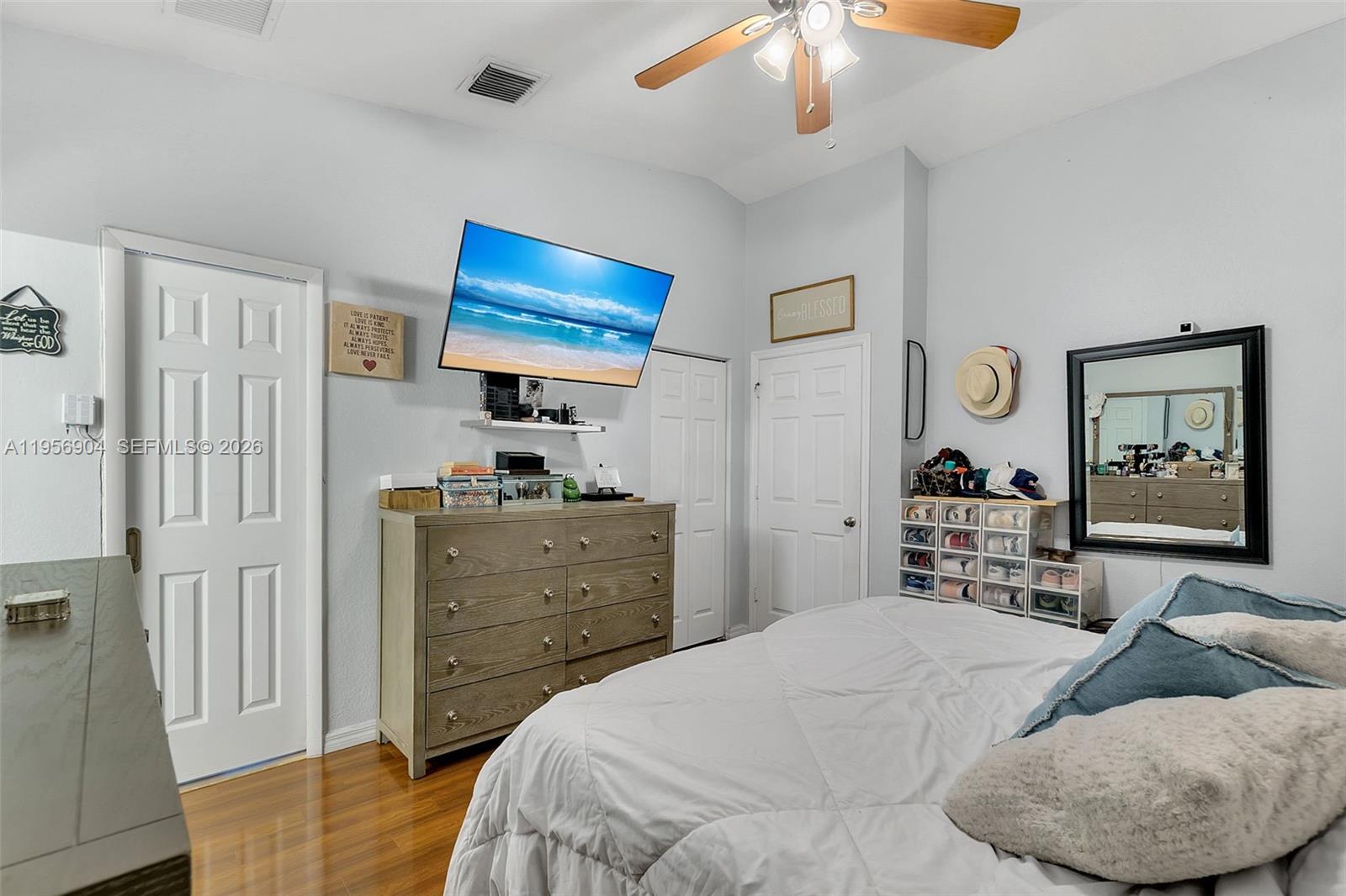 SILVER FALLS - Residential